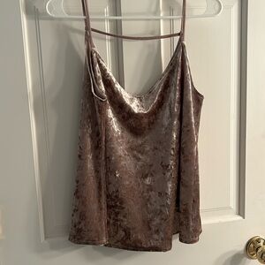 Velvet tank